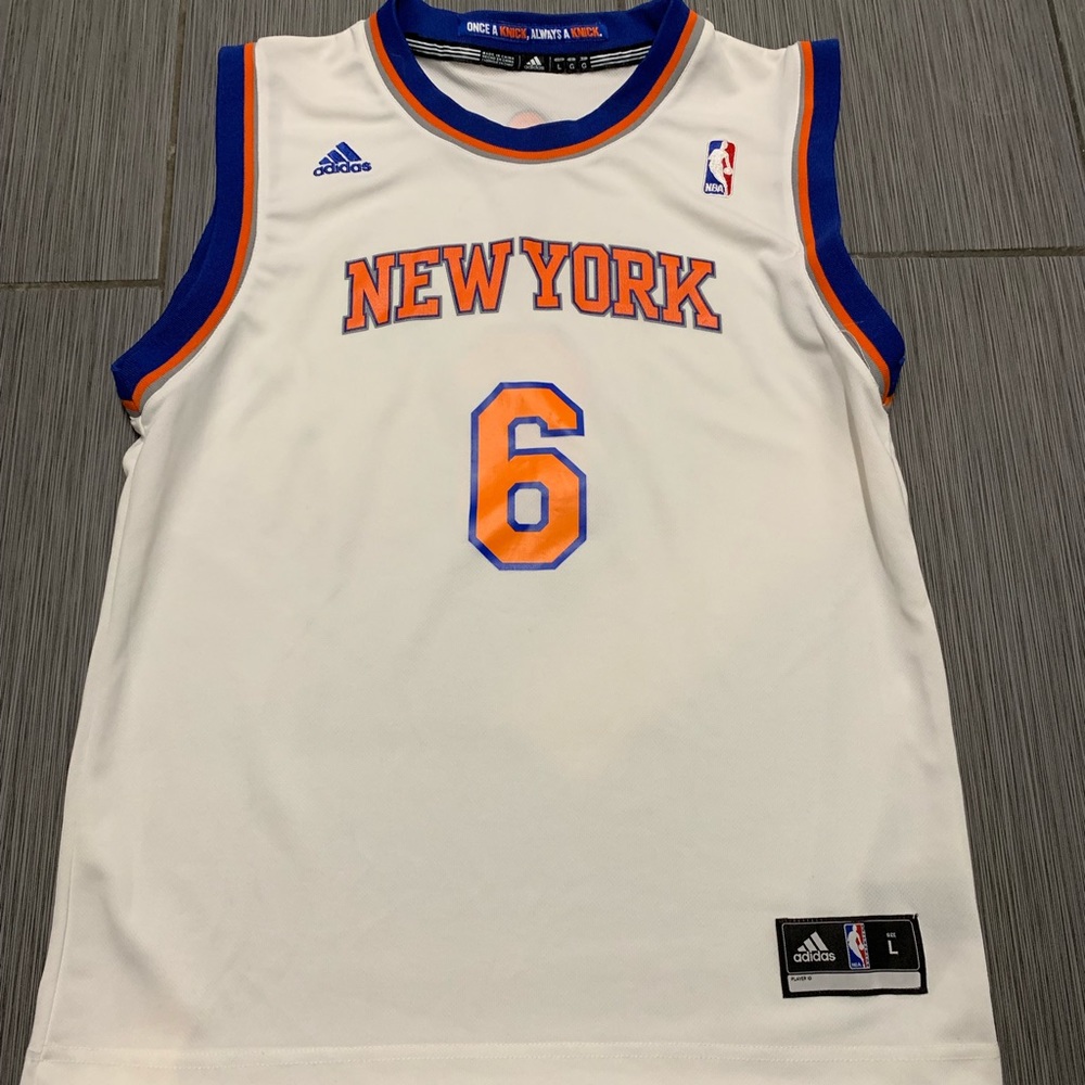 KNICKS JERSEY